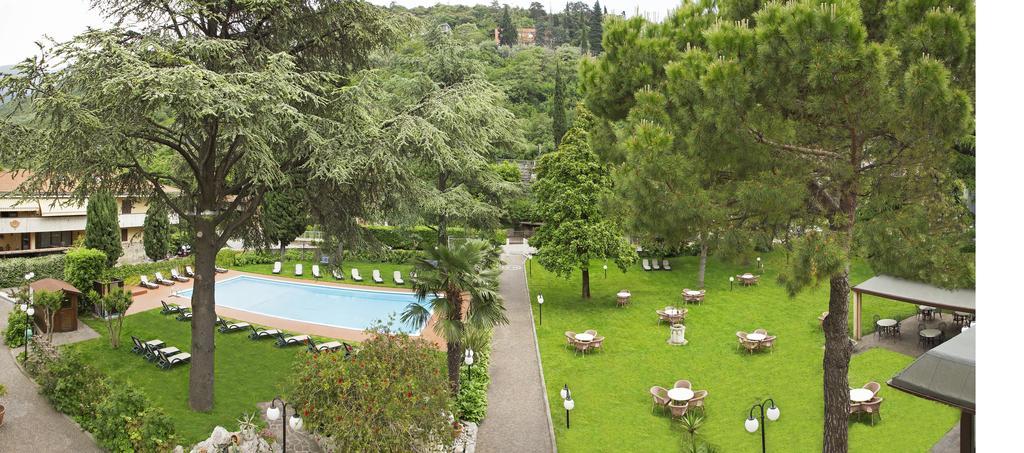 Hotel Elisabetta Torbole Sul Garda Zewnętrze zdjęcie
