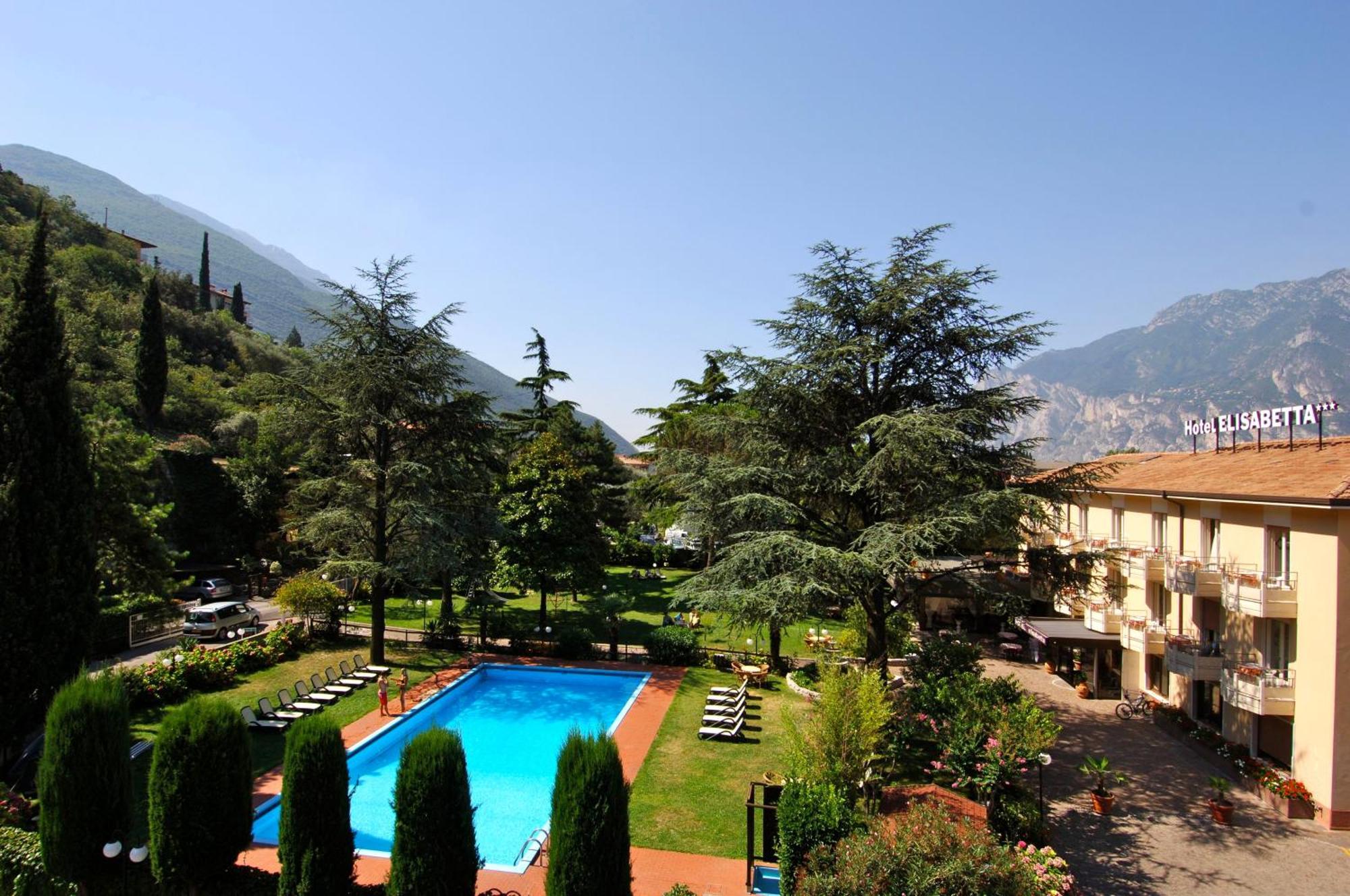 Hotel Elisabetta Torbole Sul Garda Zewnętrze zdjęcie